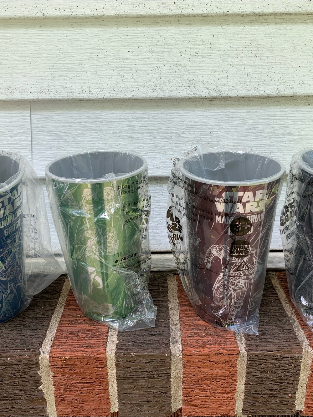 Star Wars  Plastic Tumbler Set - The Mandalorian and Grogu